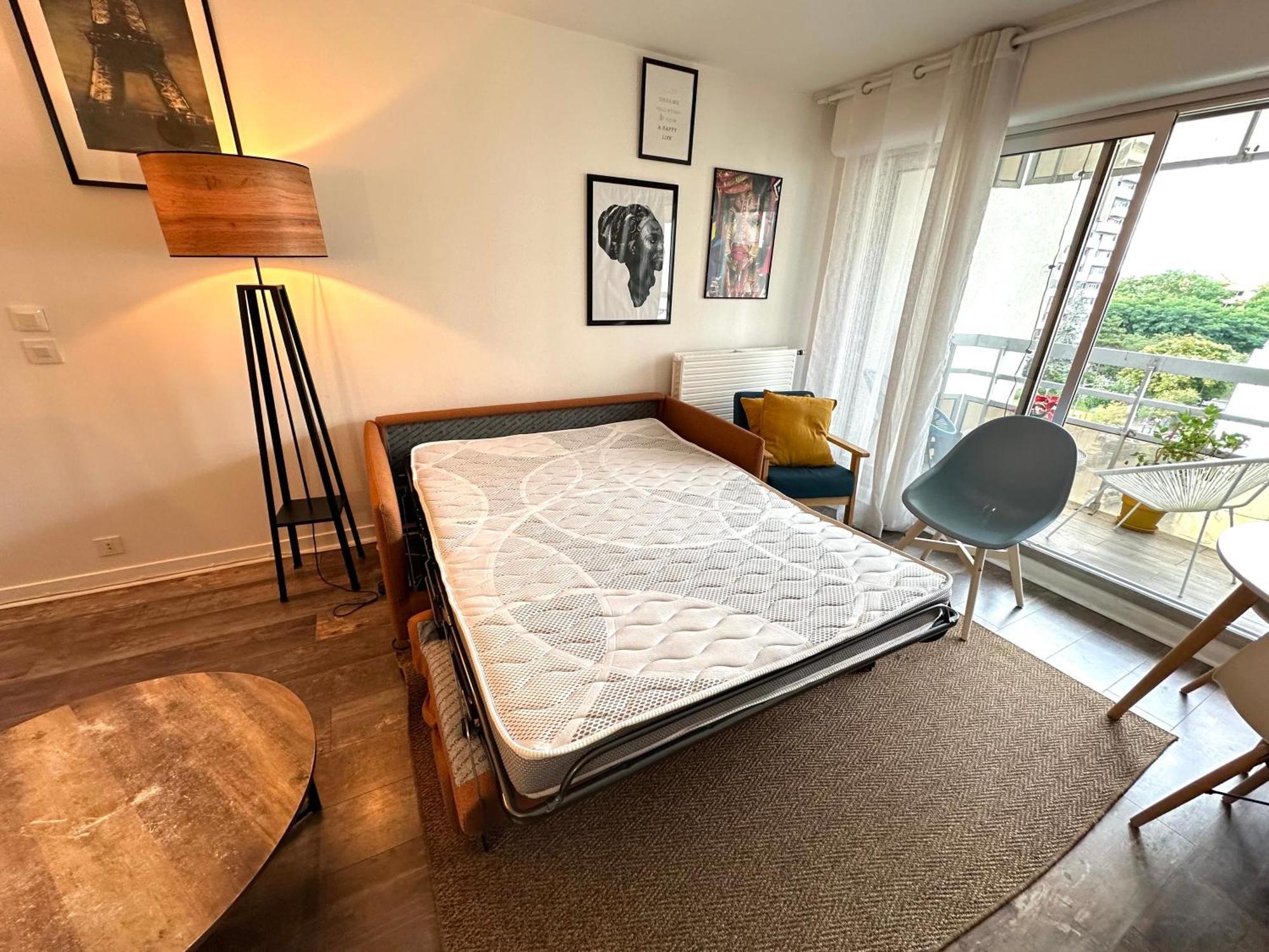 Cosy Duplex Avec Parking A Paris 19 By Immo Kit Bnb Экстерьер фото