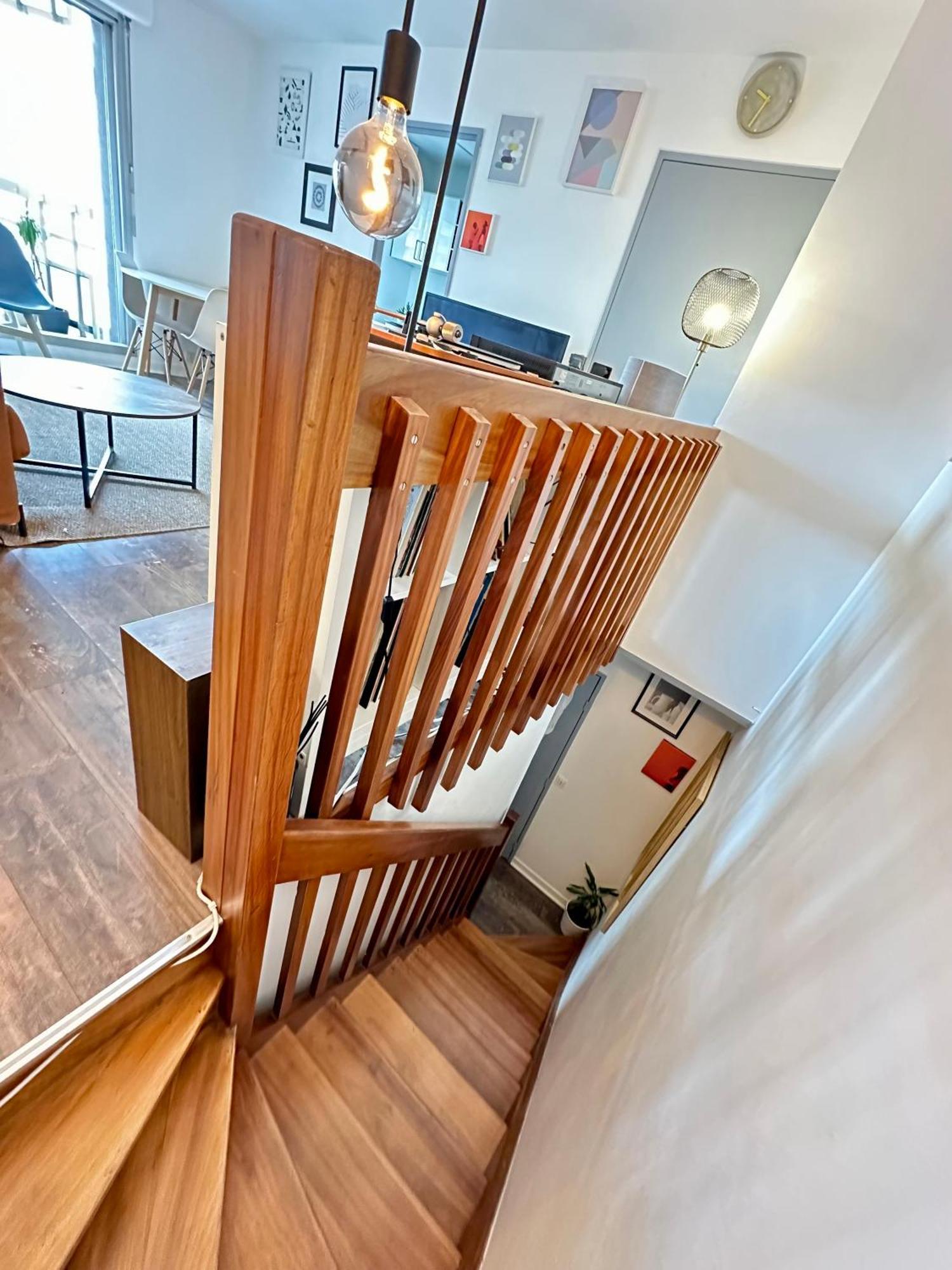 Cosy Duplex Avec Parking A Paris 19 By Immo Kit Bnb Экстерьер фото